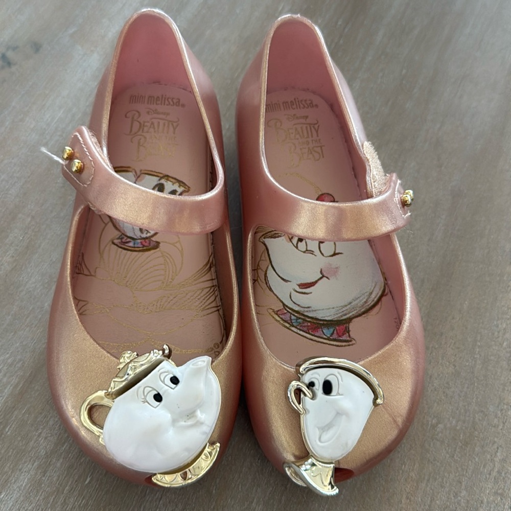 GUC MINI MELISSA x BEAUTY AND THE BEAST FLATS 🩷🩷🩷🩷